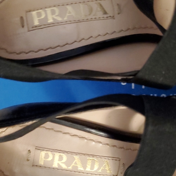 Prada Pumps (authentic) - Picture 3 of 13